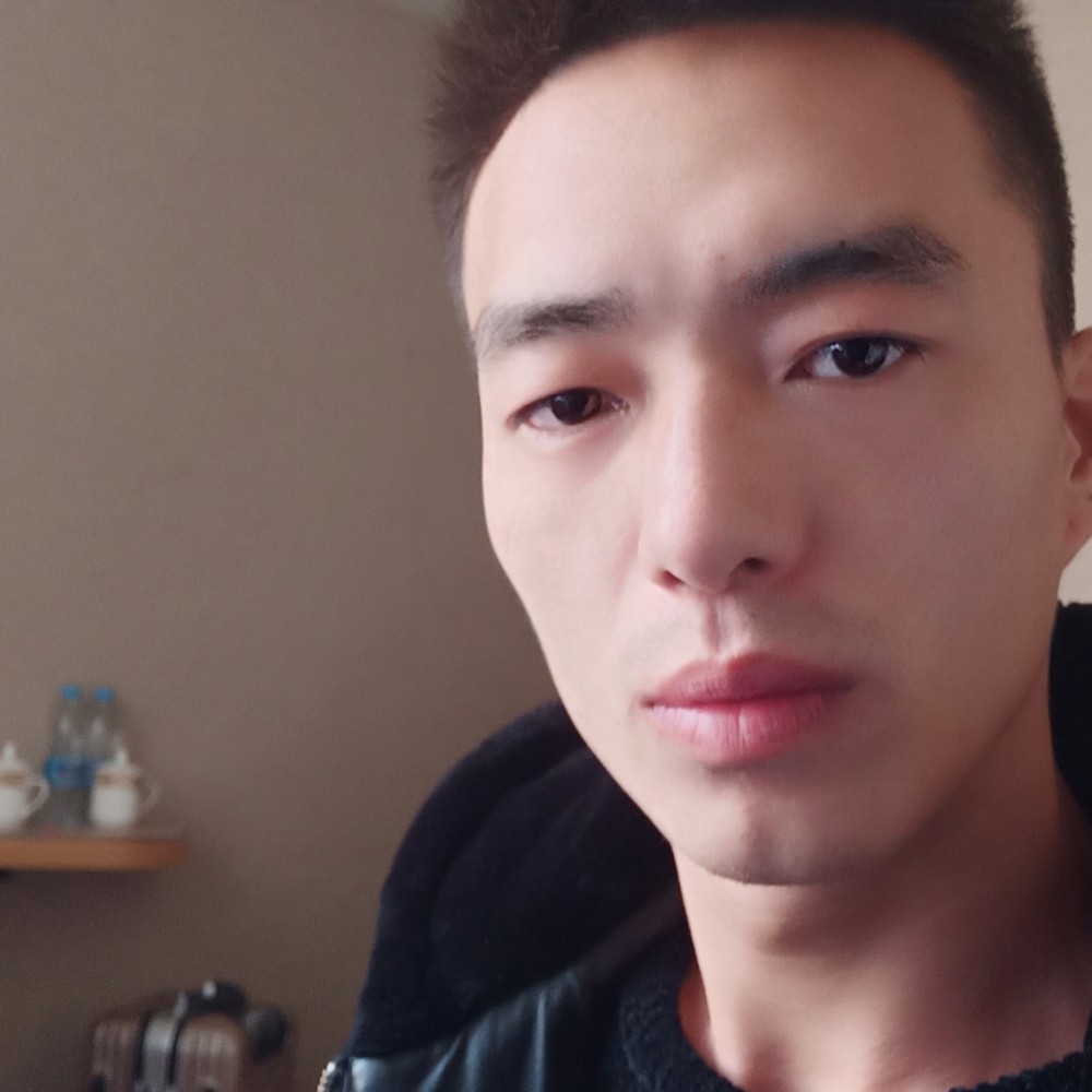 无垠用大碗的照片