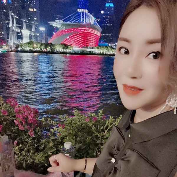 瑞雪妖娆的照片