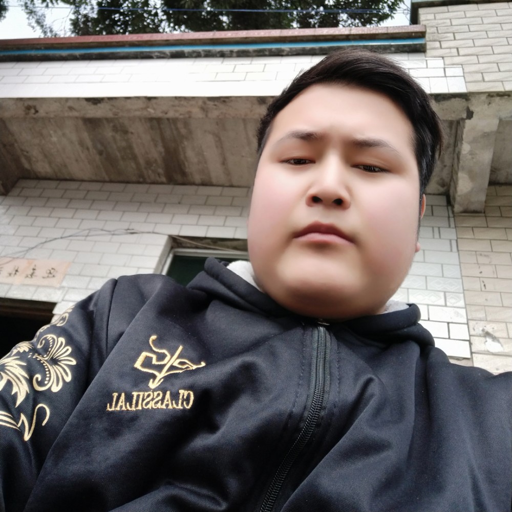 慕言丿的照片