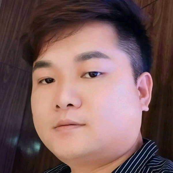 铃铛等待体贴的照片