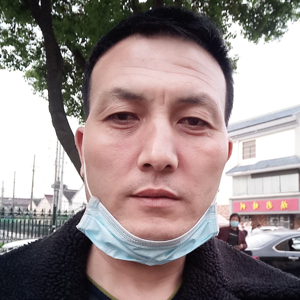 冯唐笑的照片