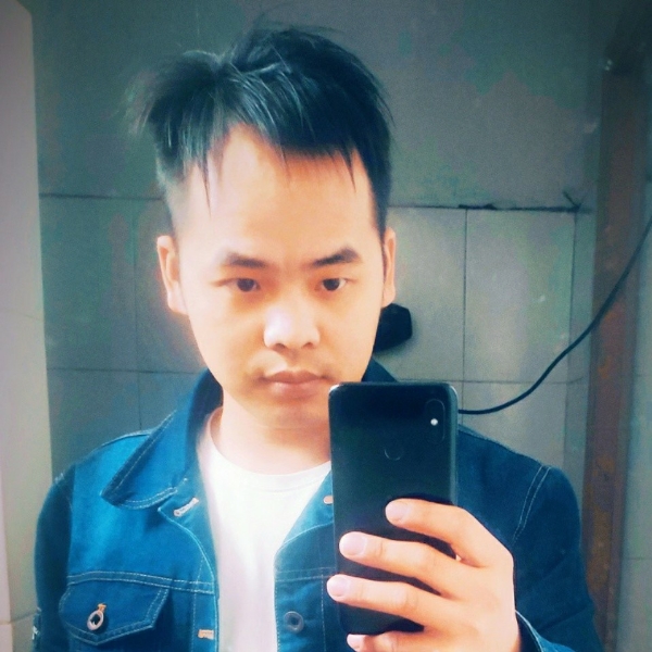 吴三峰的照片