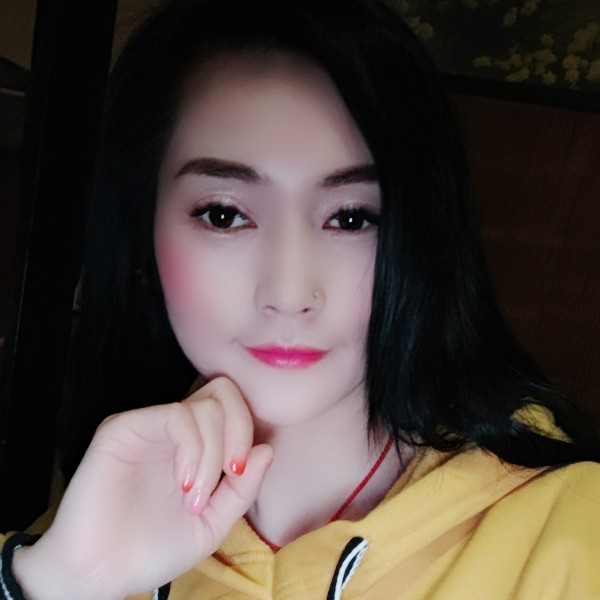 清曲苦恋知性的照片