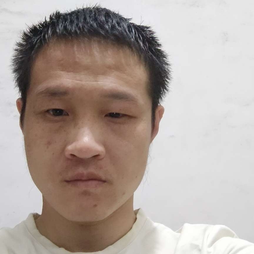 忧郁的帽子的照片