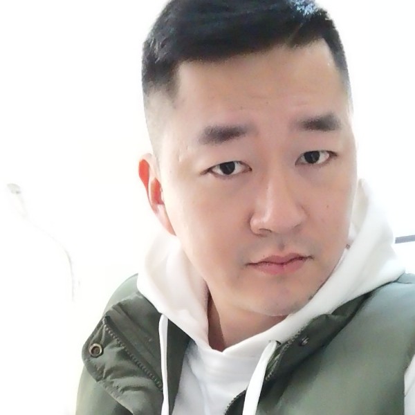 光子jj的照片