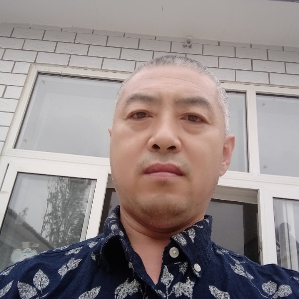 菠萝爱恋花痴的照片