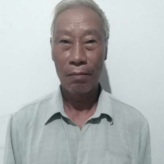 迷离蹙眉陌殇的照片
