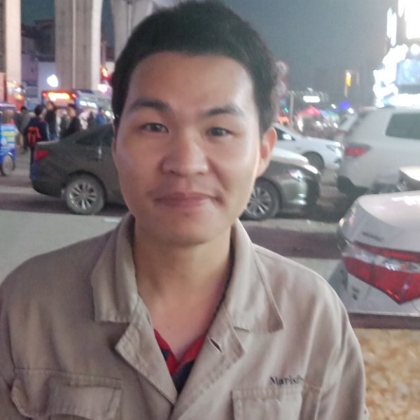 李耀翻的照片