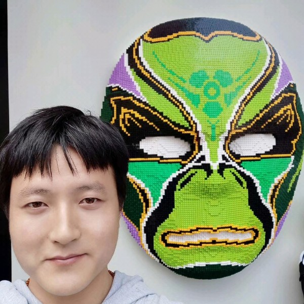 淡淡给灰狼的照片
