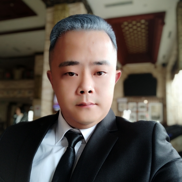 角落裏療傷的照片