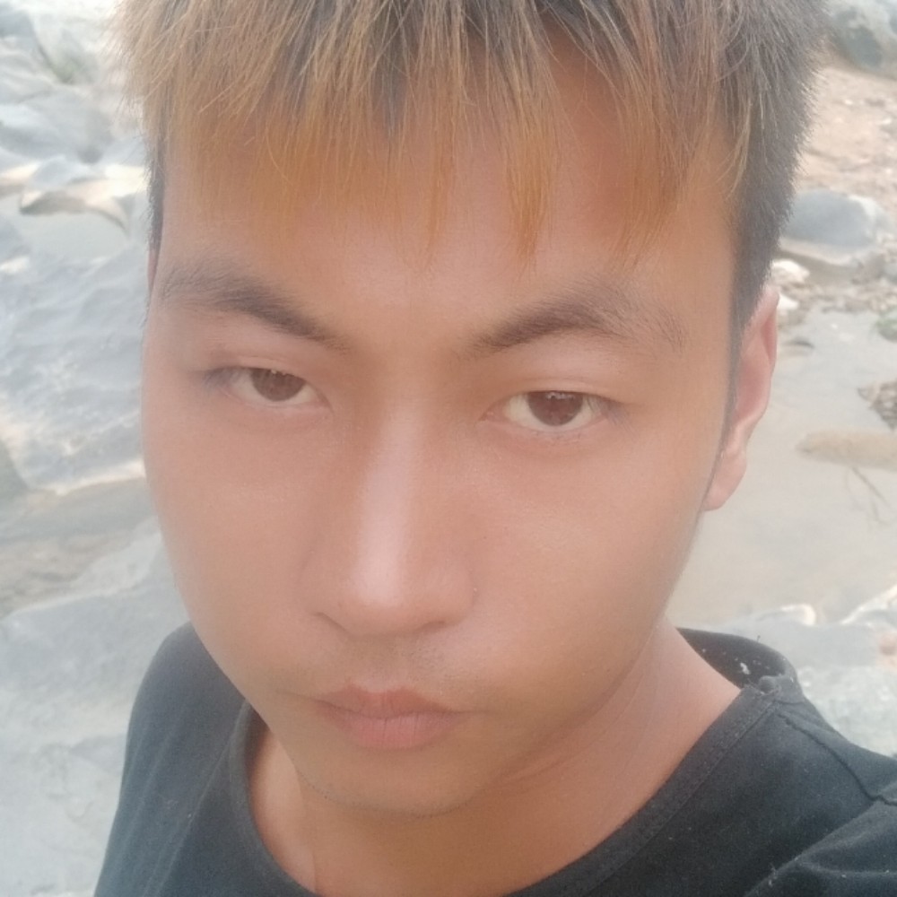 可乐蹙眉无私的照片