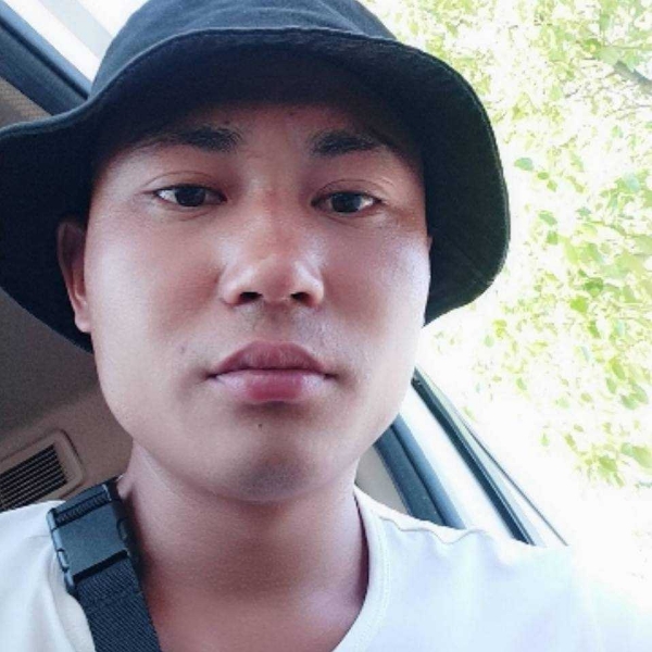 寻找土豆的地瓜的照片