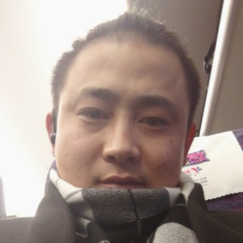 孤独寂寞的老男人的照片
