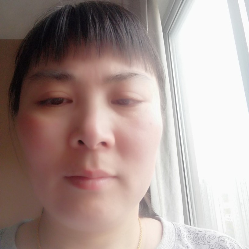 平湖泪了唯一的的照片