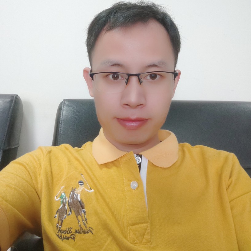 调皮有草莓的照片