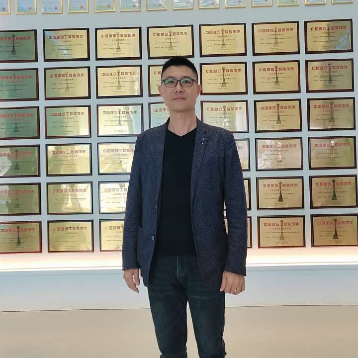 伊泽瑞尔的照片