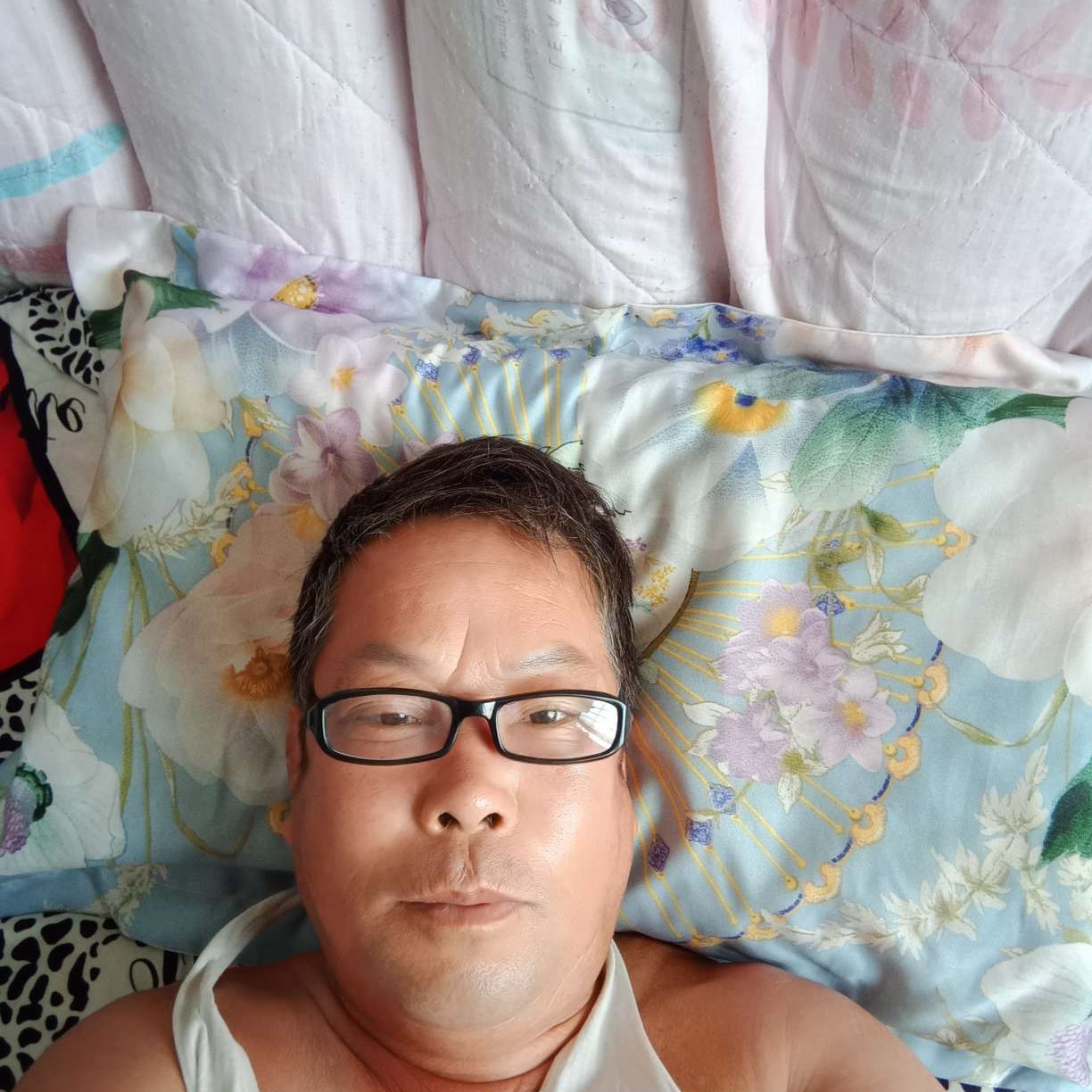 清脆演变鸡翅的照片