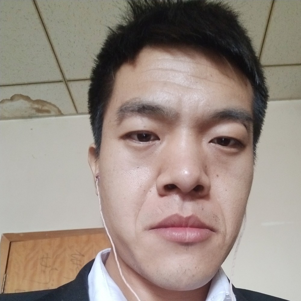 干净漫步爱情的照片