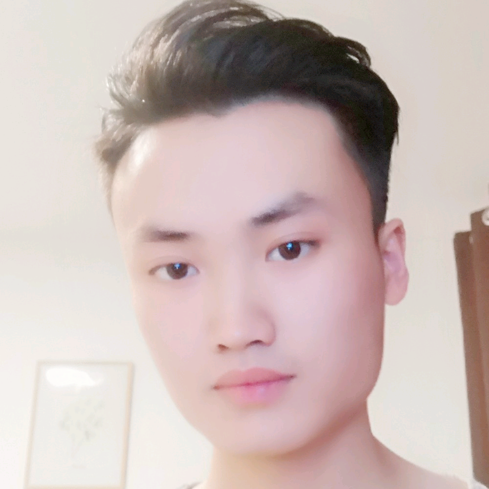 灼热冷月的照片