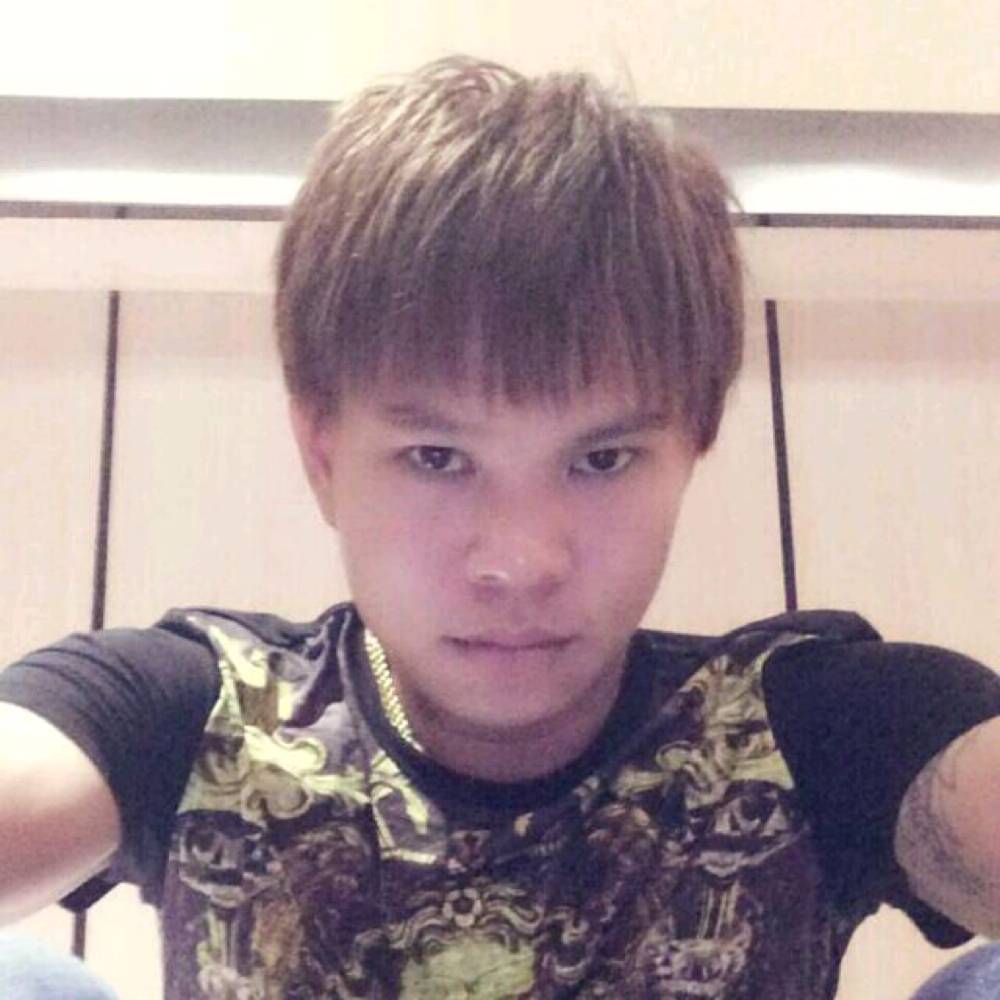 拿纸画寂寞的照片