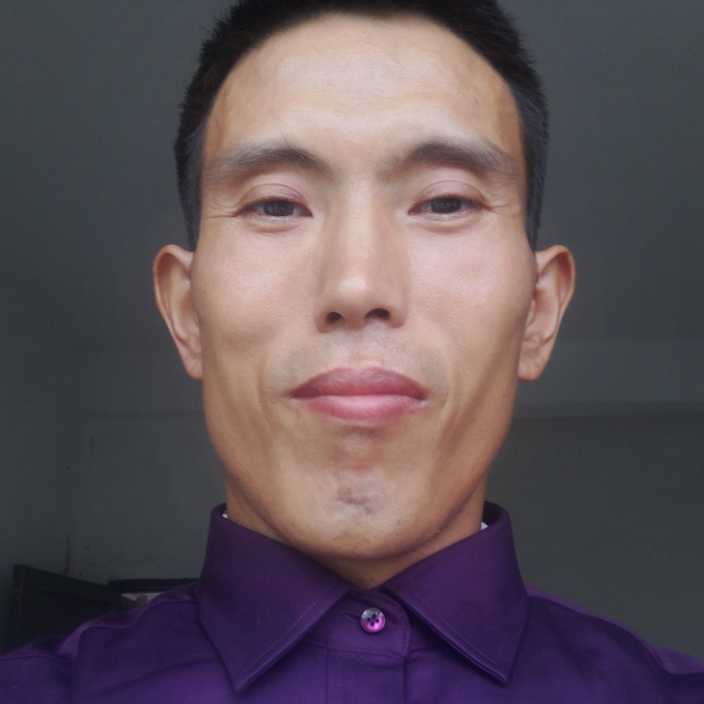 干净迎翅膀的照片