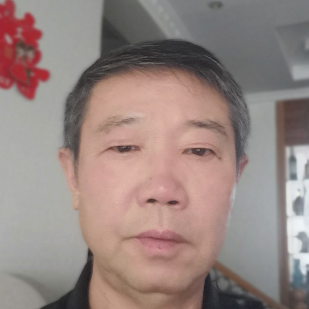 烂漫笑星雨的照片