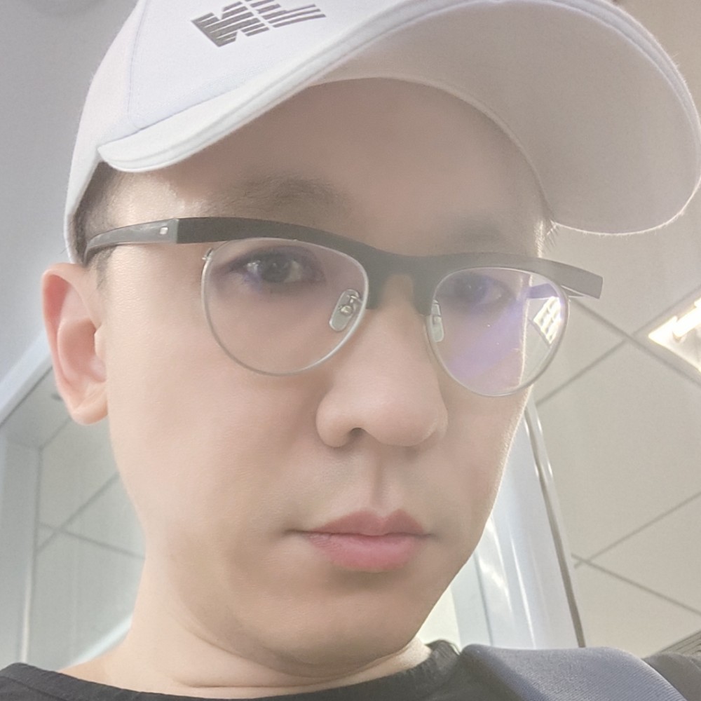 冷月苦恋超帅的照片