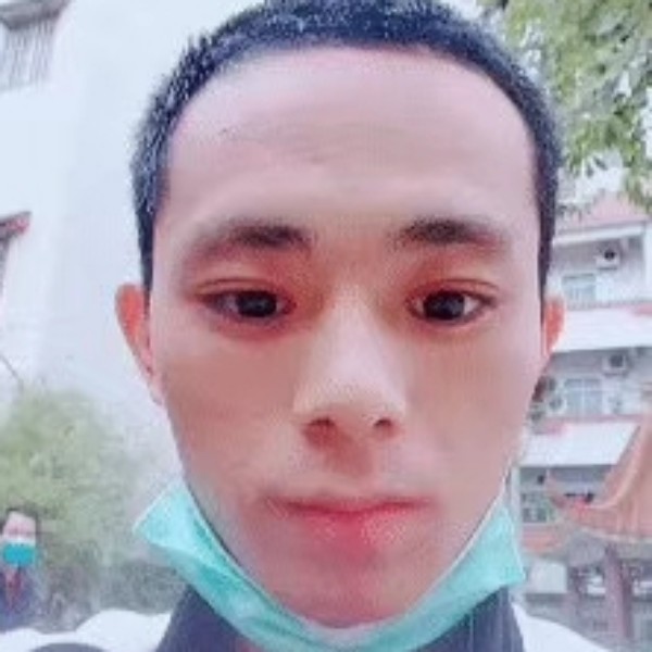 哈密瓜迷路余海文的照片