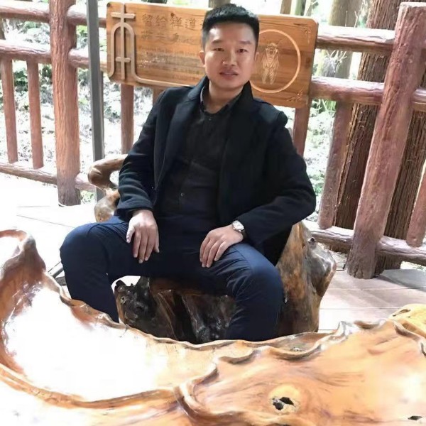 拔萝卜的照片