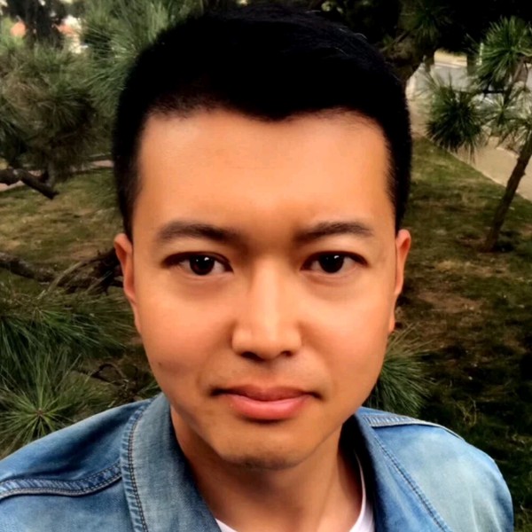 蜜粉爱恋结实的照片
