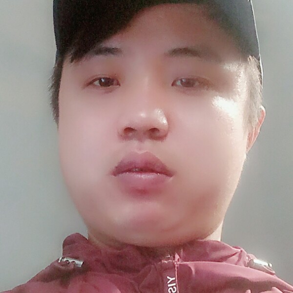 腼腆踢小笼包的照片