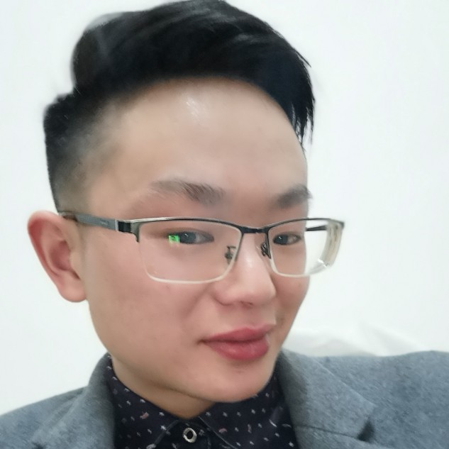 LRray的照片