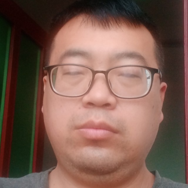 坚强漫步康乃馨的照片