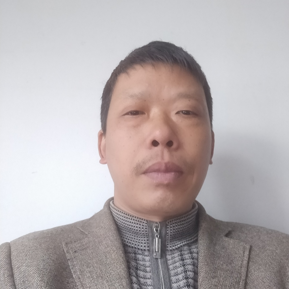 美满的小虾米的照片