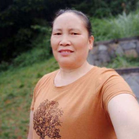 还单身找个有缘人的照片
