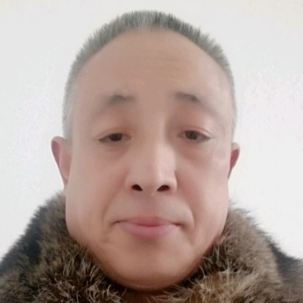 逐风标致的照片