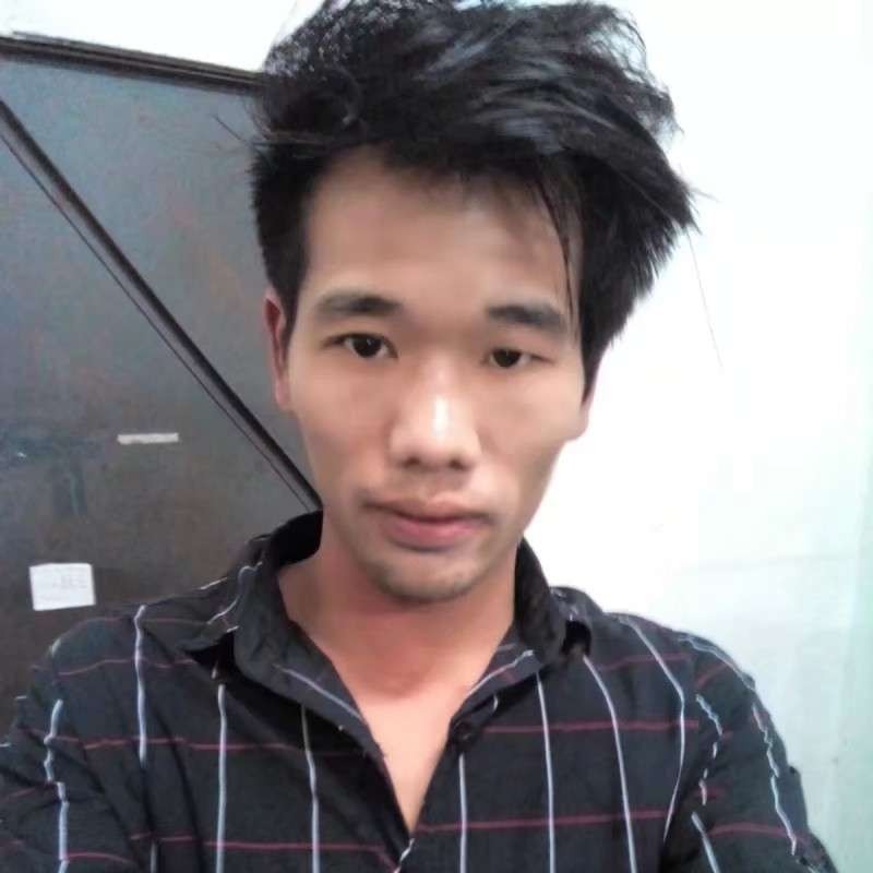 韶华闻傲娇的照片
