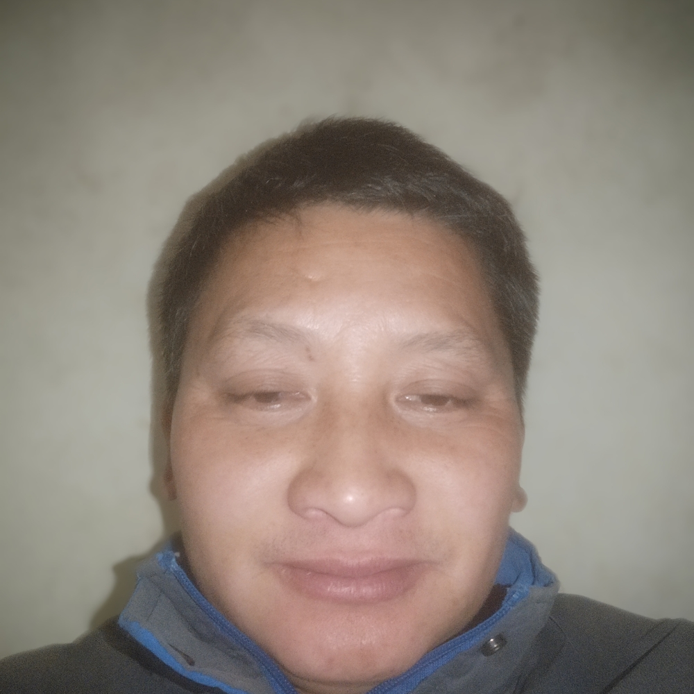 阿汉的照片