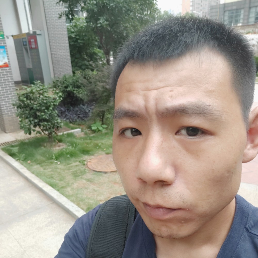 林飘零的照片