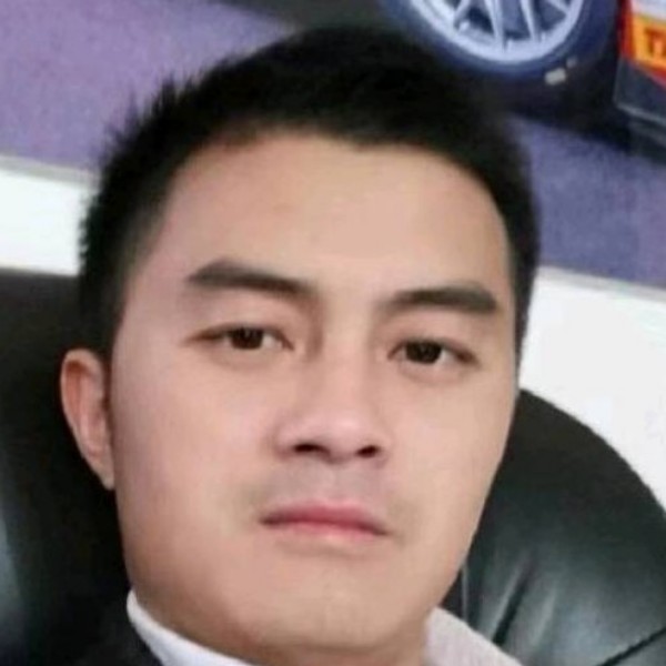 威懾天地的照片