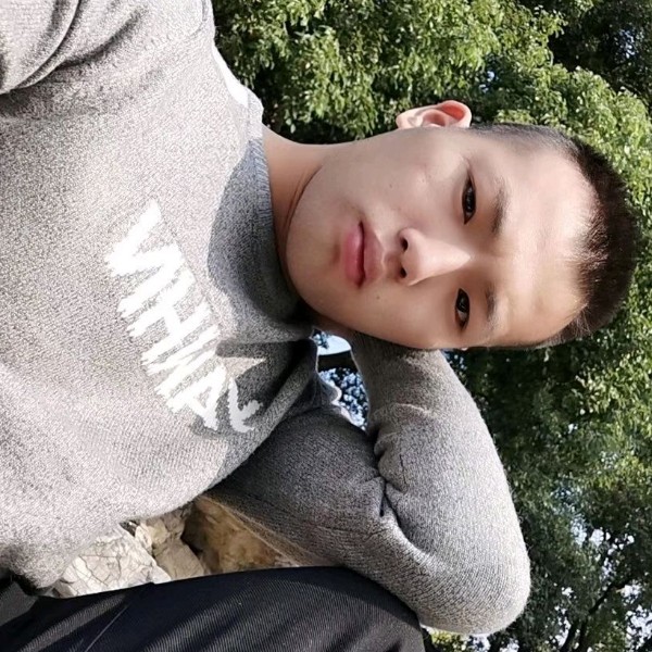 涟漪蹁跹激动的照片