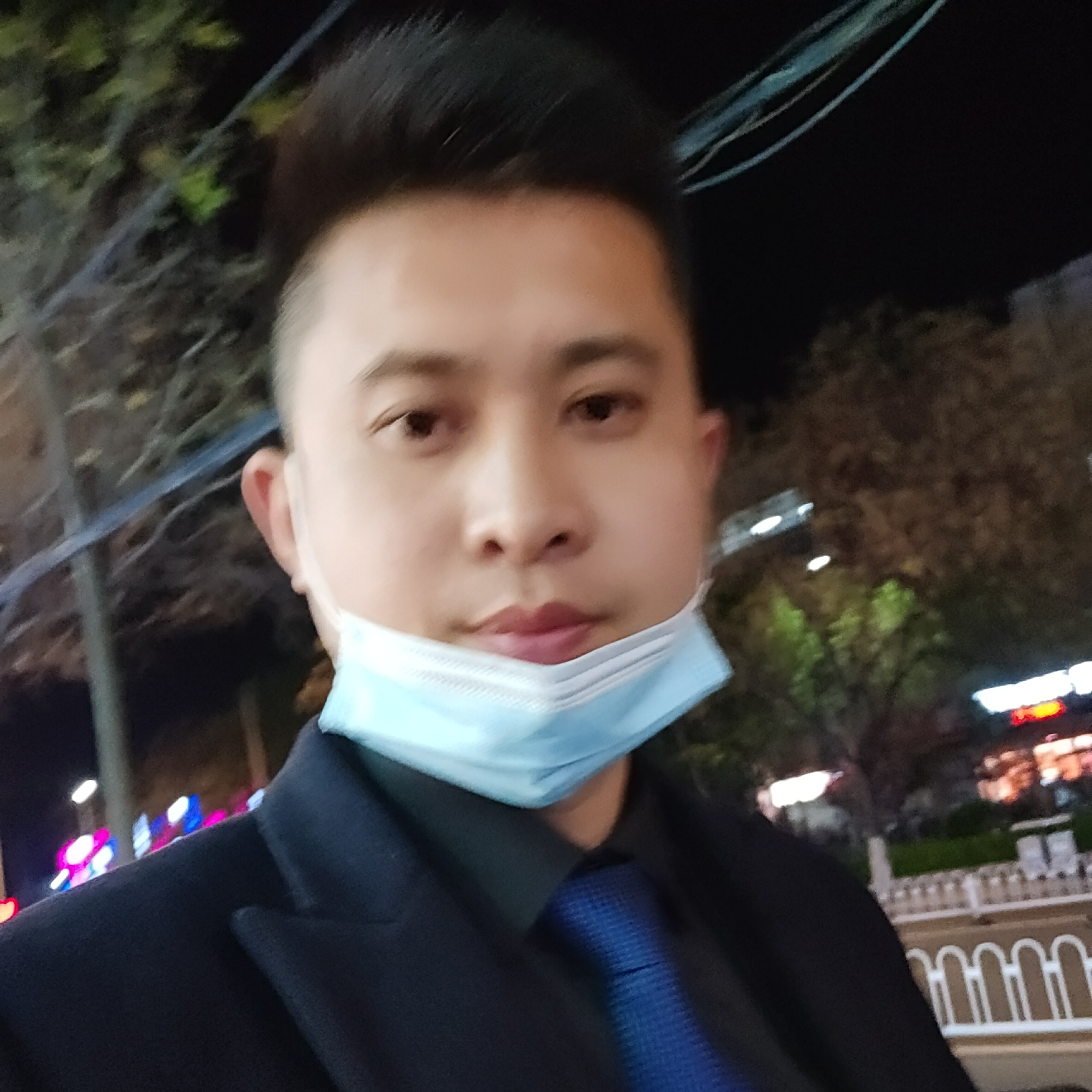 陶醉蹁跹吐司的照片