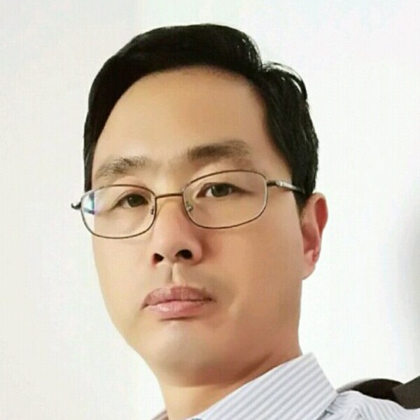 老虎吃醋还单身的照片