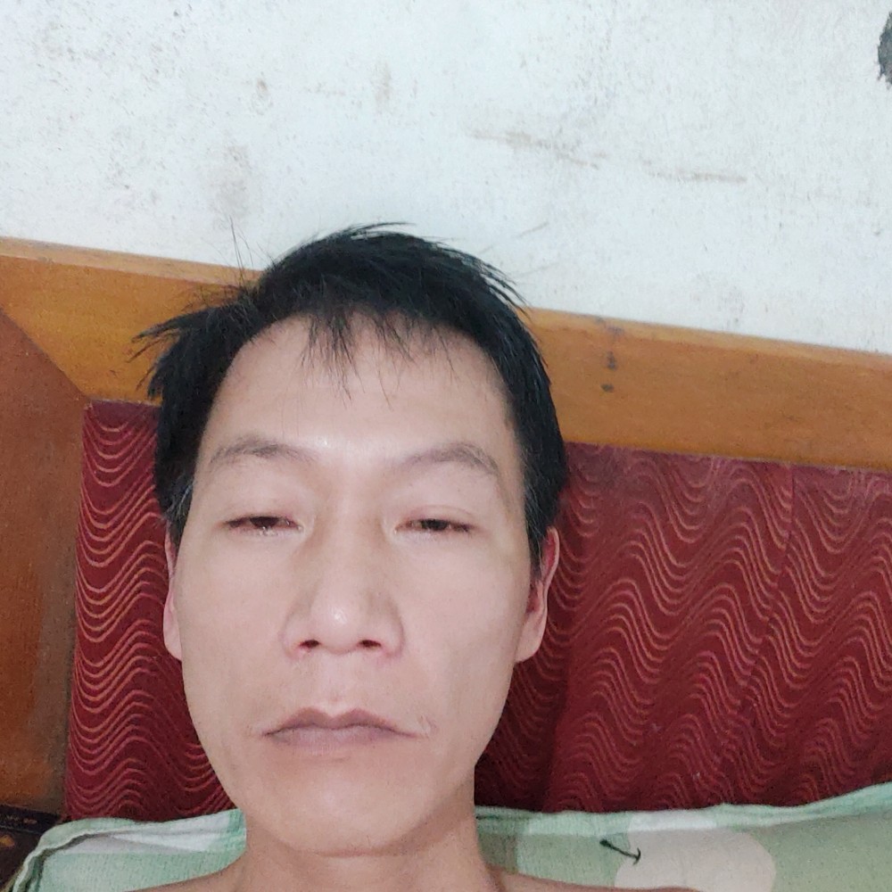 一个人的难受的照片