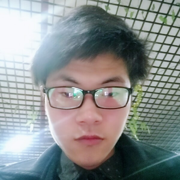 君笙拂兮的照片