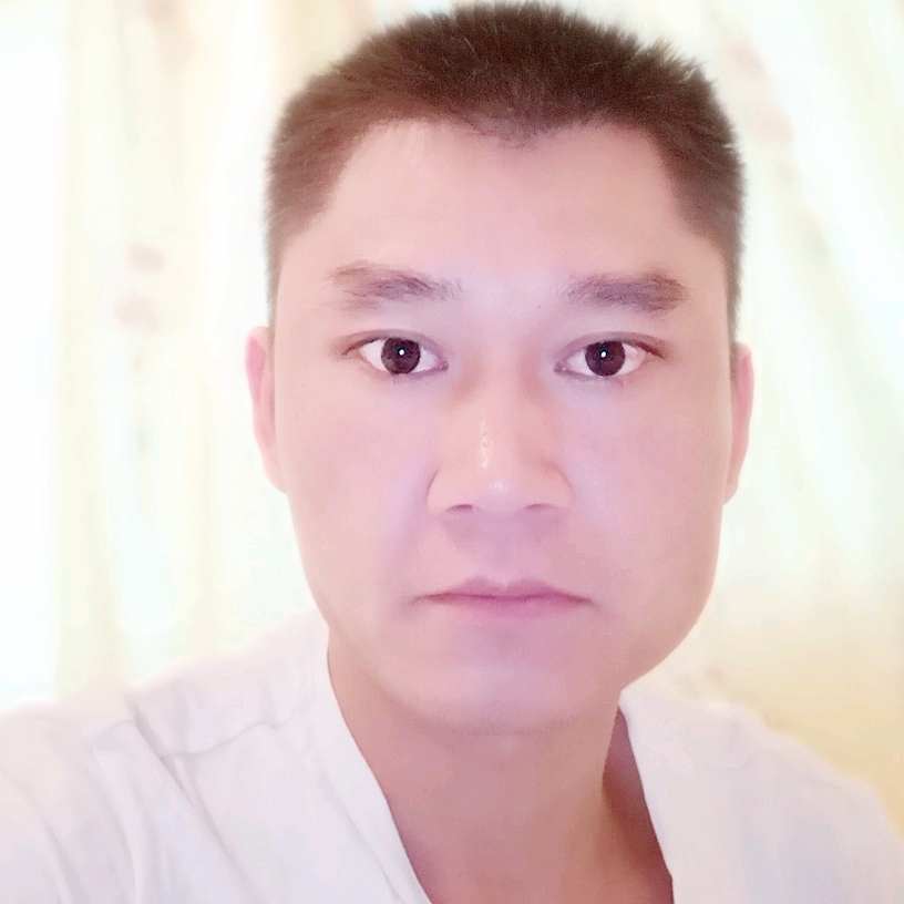 寂寞杯中酒的照片