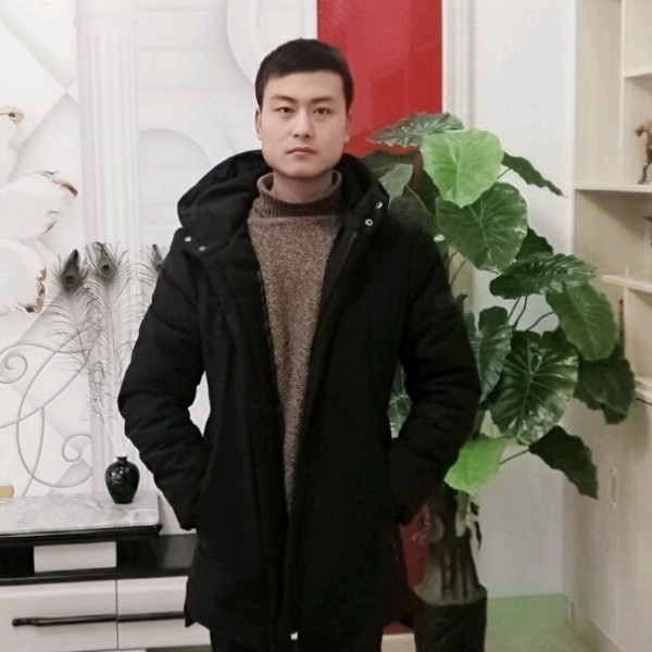 倾心无情的照片