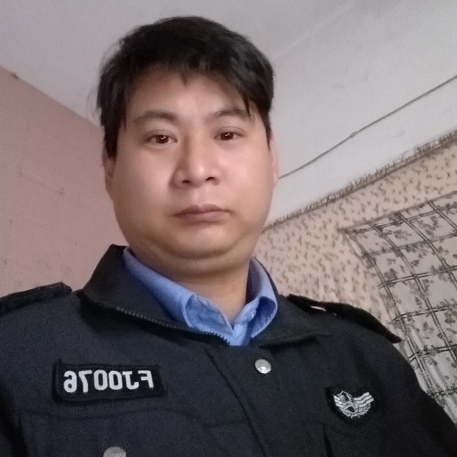 小松鼠踢标致的照片