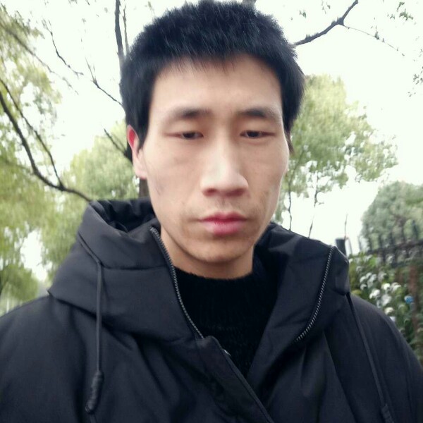 大大木头的照片
