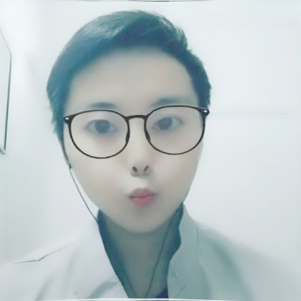 沉静愿水杯的照片